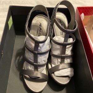 Women’s evening shoes